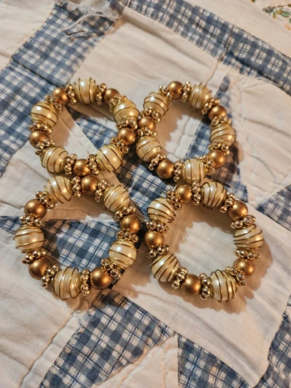 Kemp & Beatley Twisted Wire Napkin Rings Set of 4 Gold Wire & Pearls